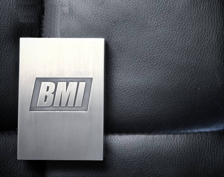 BMI Touch box mod - "трогательный" кирпич...