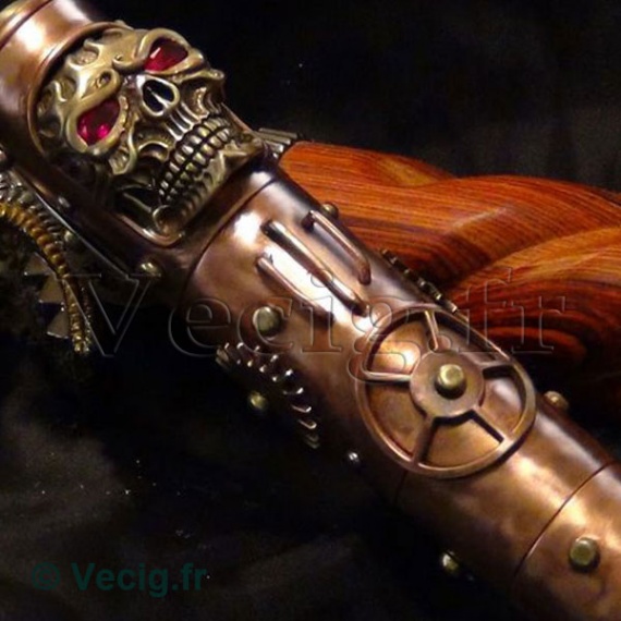 Самые модные steampunk-моды уходящего года