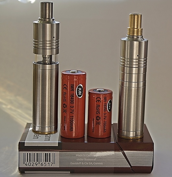 RaduRek Micro Mod - самый маленький батарейный мод.