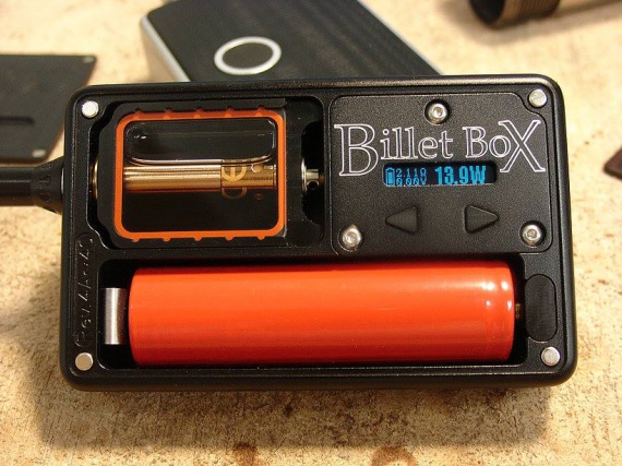 Billet Box R4 by Billet Box Vapor - с накладками из G10 и DNA 40 на борту