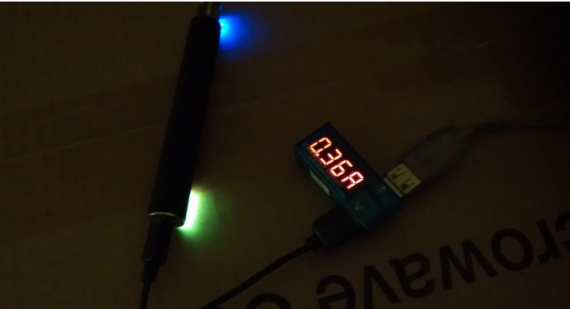 Аккумулятор Ego-VV с жк дисплеем и семицветной подсветкой.
