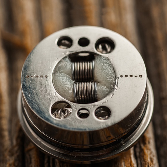 Mikro Dripper или Mikro RDA, как его не назови, все равно получишь много пара ты