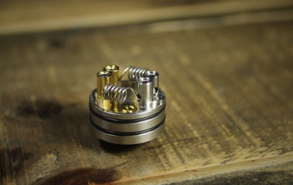 Evolve RDA - совместный проект компаний Vape Organics и VODistro