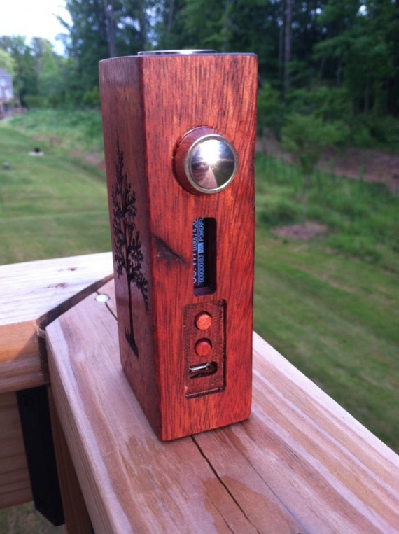 Da Tree от WoodFett Modz - боксмод, корпус которого на 99% состоит из дерева (SX350J)