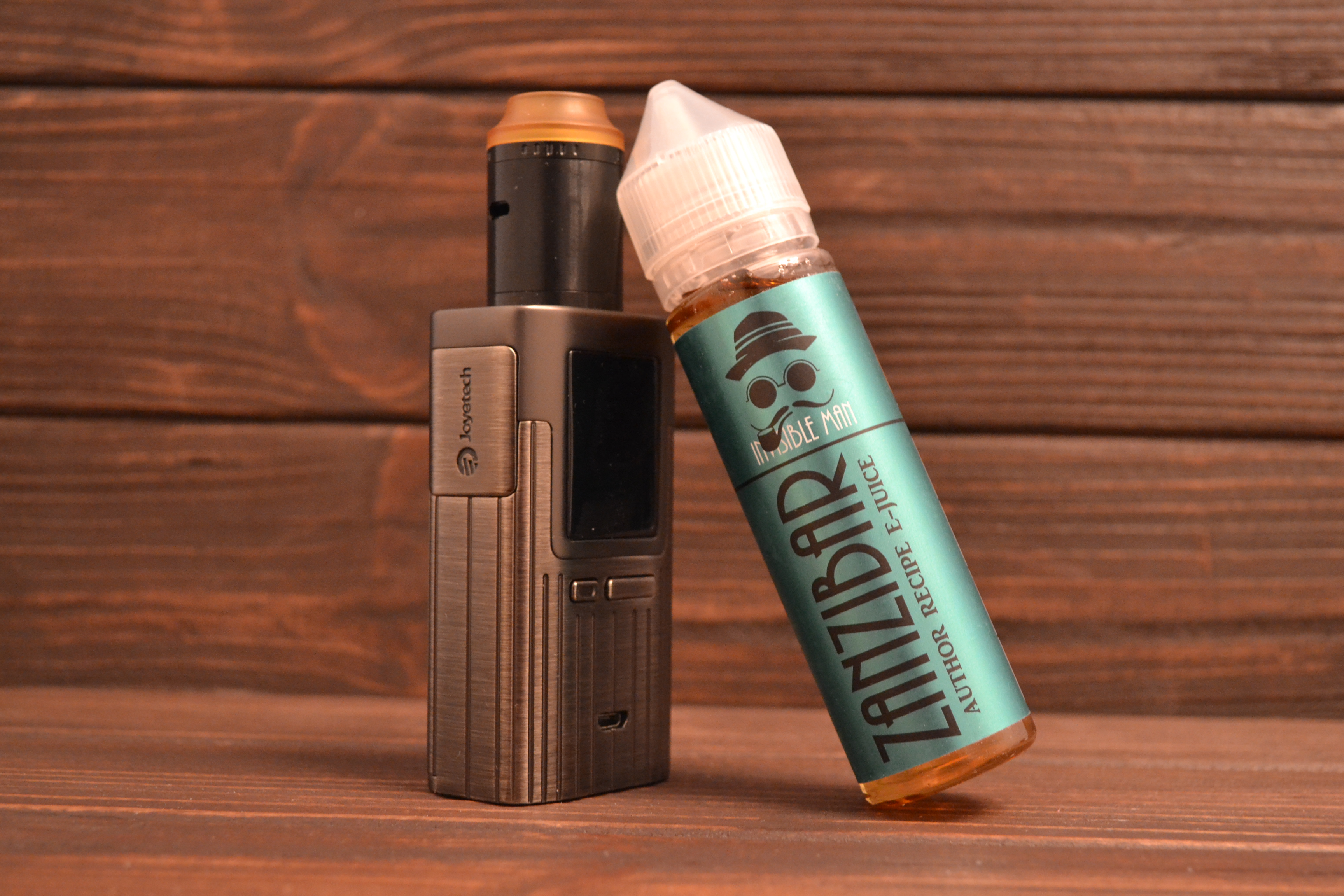 Invisible Man - лимон, табак, крем, груша. Здесь есть все и это вкусно