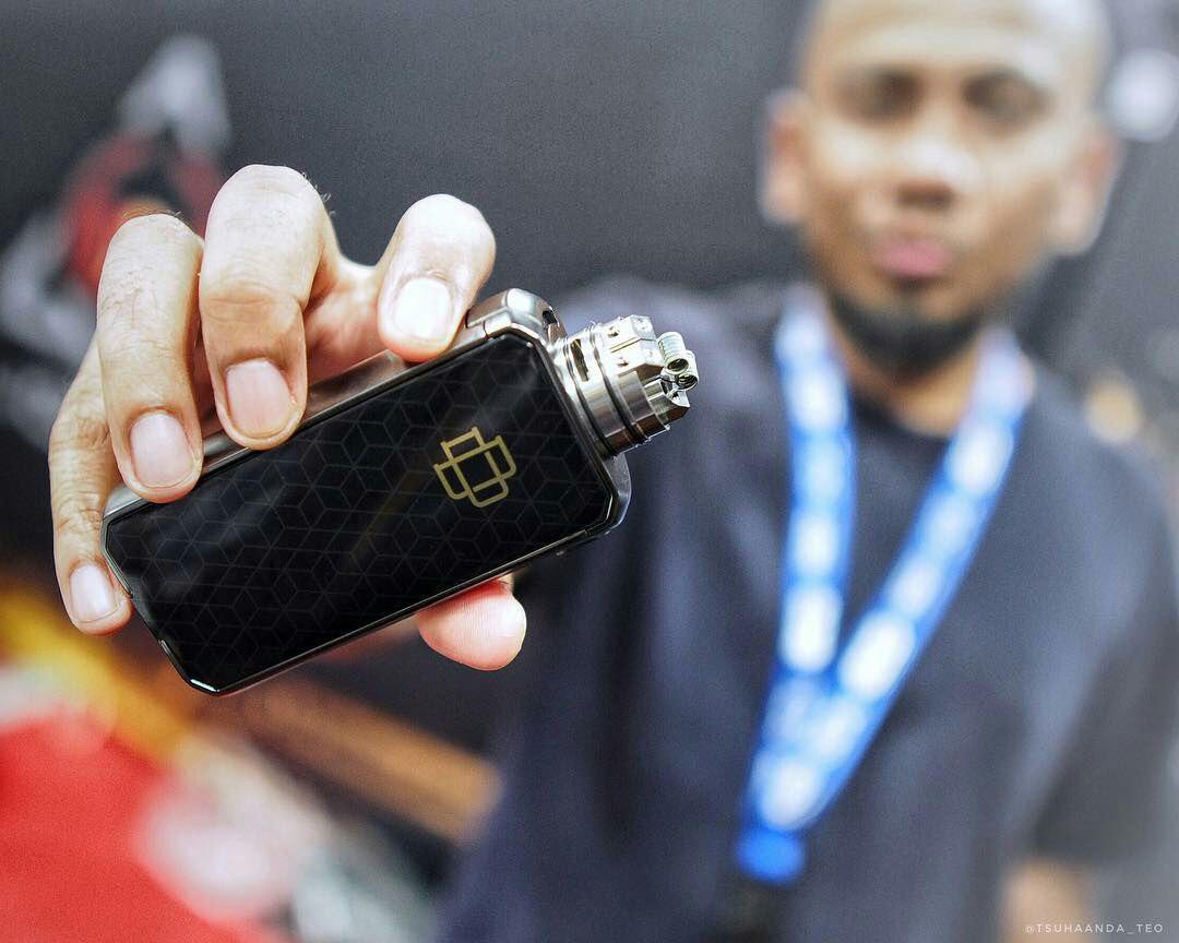 Druga Foxy by Augvape - красавец со свежими решениями. Потенциальный хит!