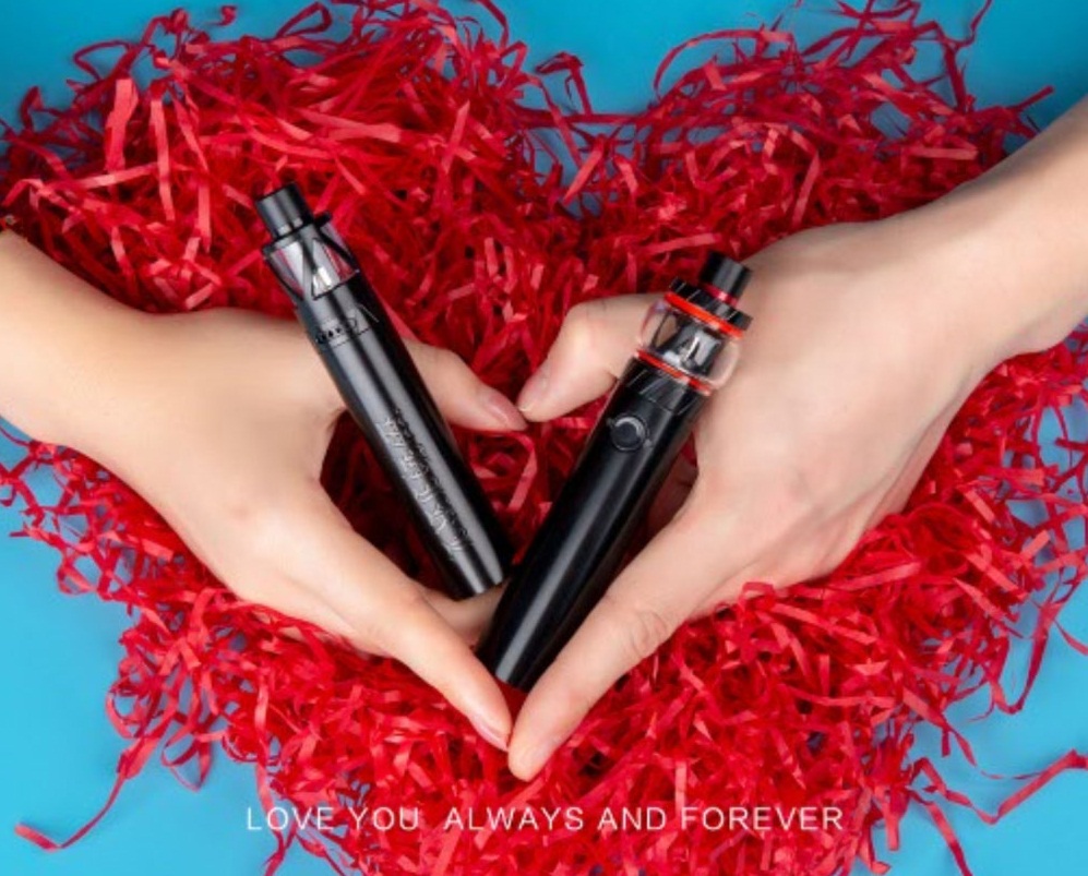 Uwell Whirl 20 & 22 Kit Limited Edition - для него и для нее...