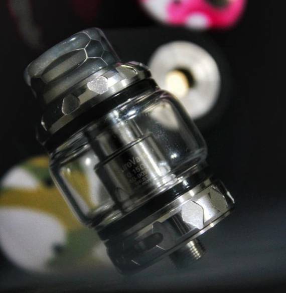 Новые старые предложения - Phy-Ant VTV Pod system и Isurevape Seraphim Tank...