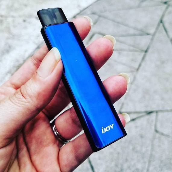 IJOY LUNA kit - под стеклом...