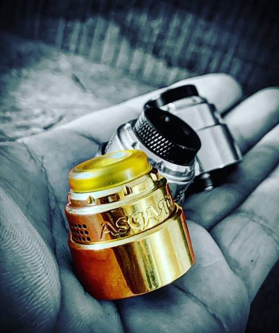 Новые старые предложения - Mass Mods & Twistedmesses Axial Pro RDA и Vaperz Cloud Asgard Mini RDA...