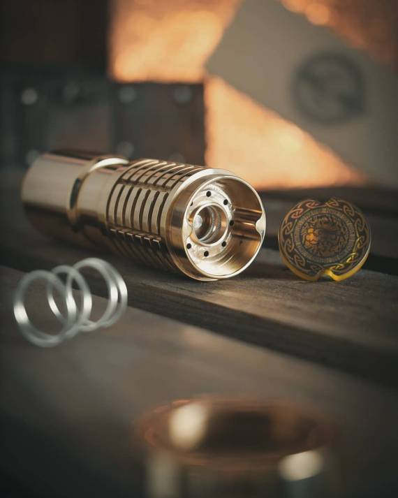 Vaperz Cloud Sceptre Tube Mod -