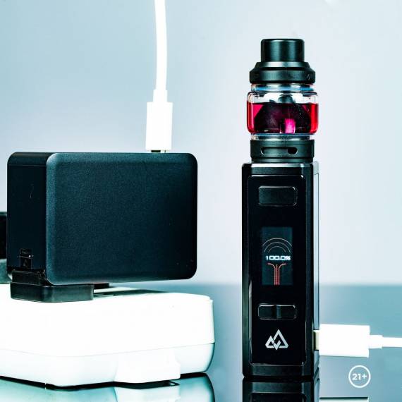 Geek Vape OBELISK 120W kit - емкая АКБ, быстрая зарядка и функциая Power Bank...