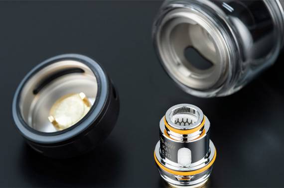 GeekVape Obelisk 200 kit - дюже компатный флагман...