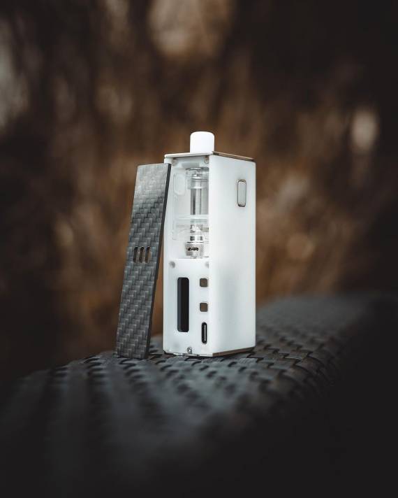 Новые старые предложения - Veepon TITA AIO и Vapelustion Hannya Nano POD...