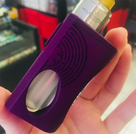 Nanohm Squonk Box Mod - один из представителей флагманов компании SnV Mods