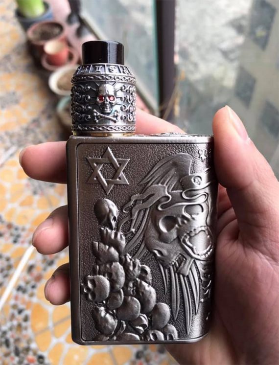 Pirate King 180W Box Mod - и еще одна горяччая новинка от компании Riscle. В дополнение к атмоайзеру