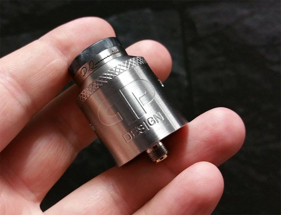 Kali V2 RDA/RSA Master Kit от канадской компании QP Design. Огромный выбор кэпов и еще немножко вкусностей