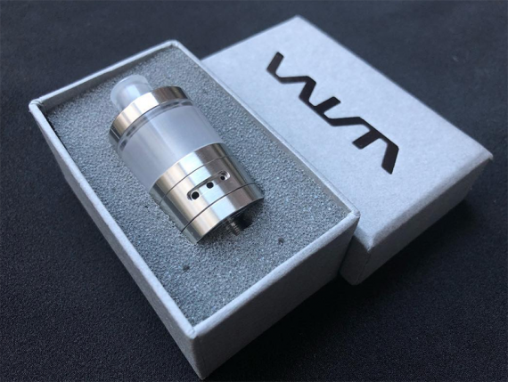 Помнят все-таки про RTA формат. Отличный бак от производителя Vapeware Mods (Integra RTA)