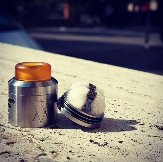 Are you bored with squonkers?  Then here is an interesting offer for you.  Echo rda bf