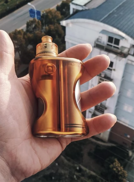 Pure BF squonker (ULTEM Limited Edition) - нам нужно больше жаростойкого пластика и современные аккумы